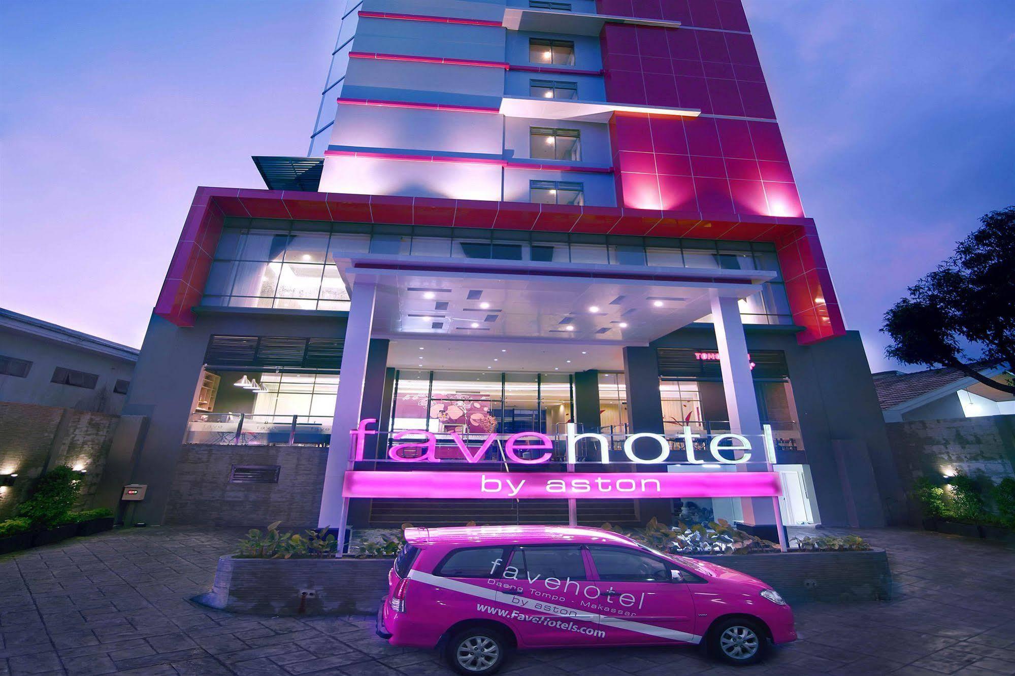 Aston Inn Pantai Losari Makassar Eksteriør bilde