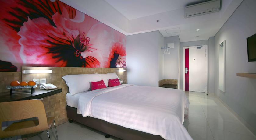 Aston Inn Pantai Losari Makassar Eksteriør bilde