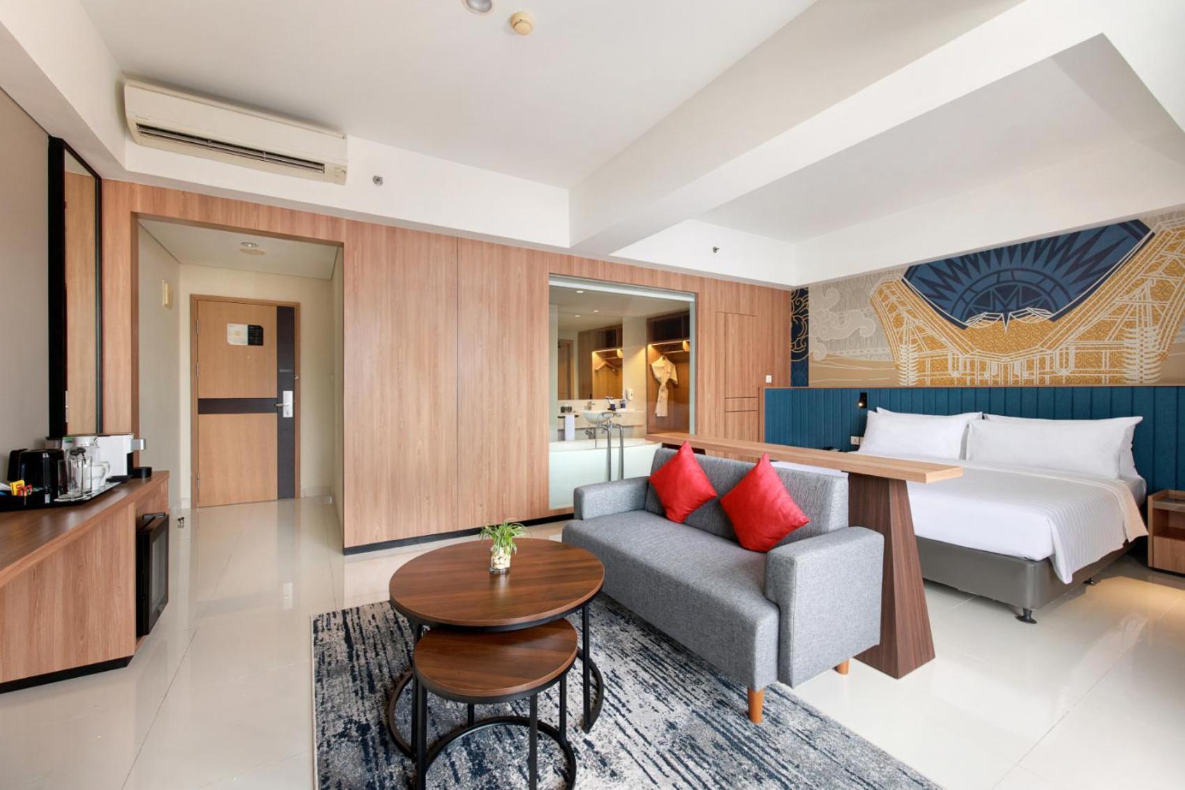 Aston Inn Pantai Losari Makassar Eksteriør bilde