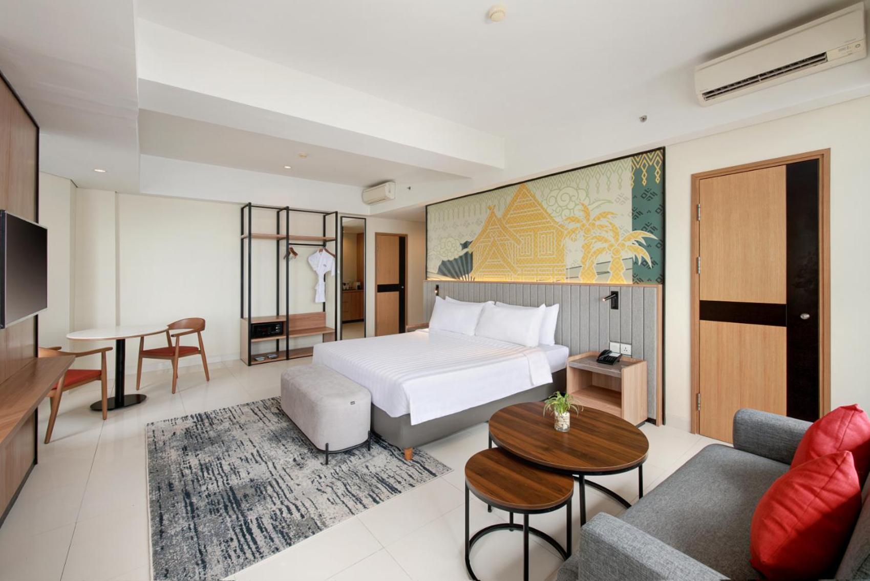 Aston Inn Pantai Losari Makassar Eksteriør bilde