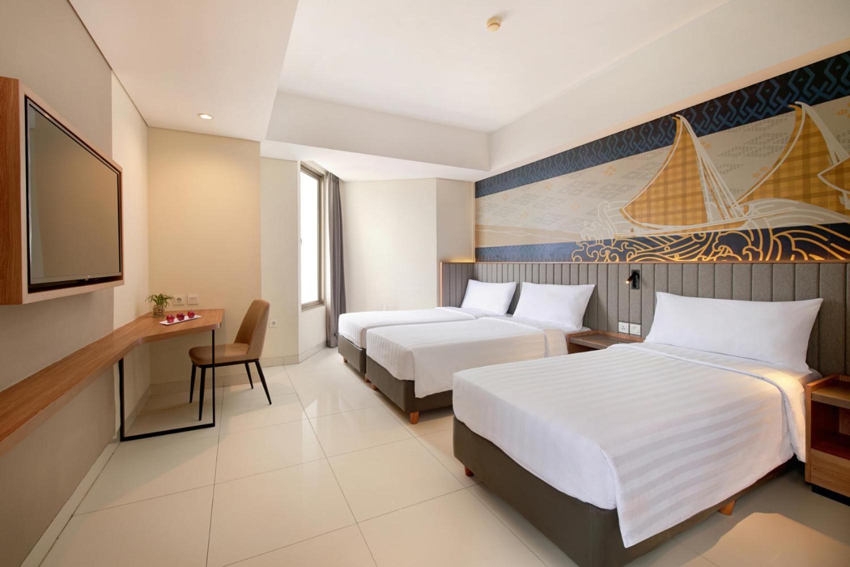 Aston Inn Pantai Losari Makassar Eksteriør bilde