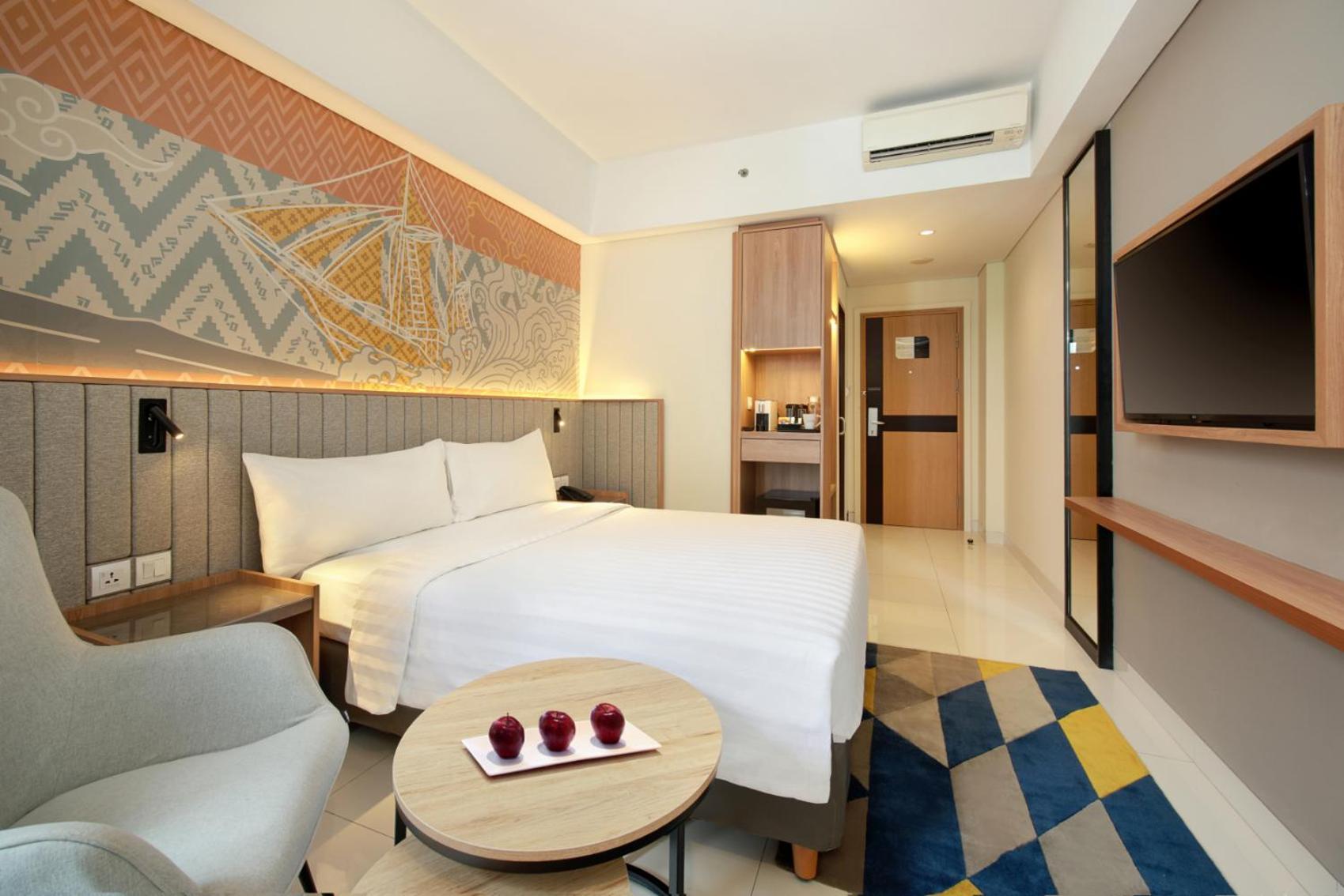 Aston Inn Pantai Losari Makassar Eksteriør bilde